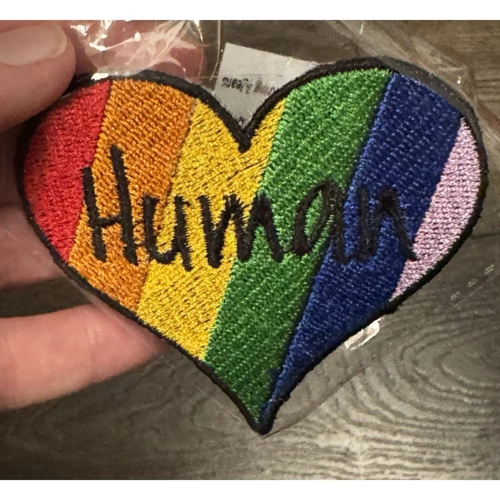 Rainbow Human Heart Shaped Embroidered Patch LGBTQ Pride Love Hippy Joy Retro‎
